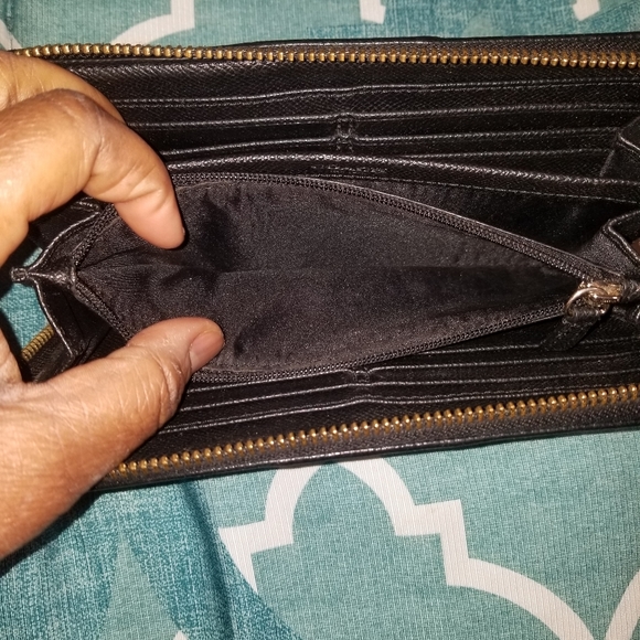 Coach Wallet - Picture 2 of 7